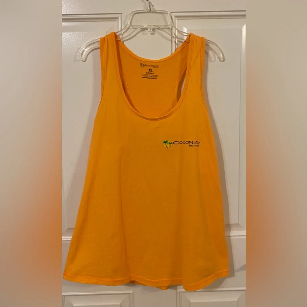 Tank top from Costa Rica☀️ - Picture 2 of 8